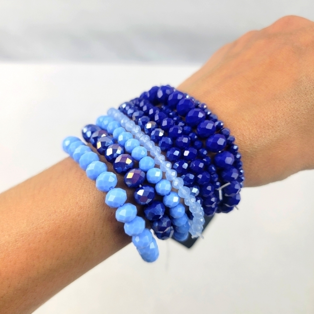 NWT New York & Company blue multi beaded bracelet set one‎ size